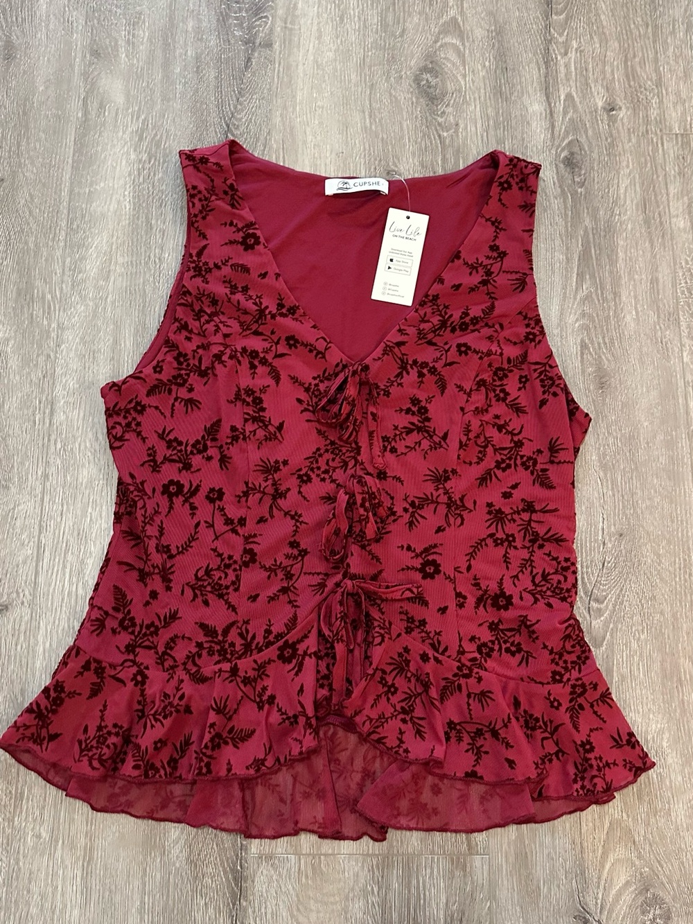 CupShe Red Floral Velvet-Detail Sleeveless Top